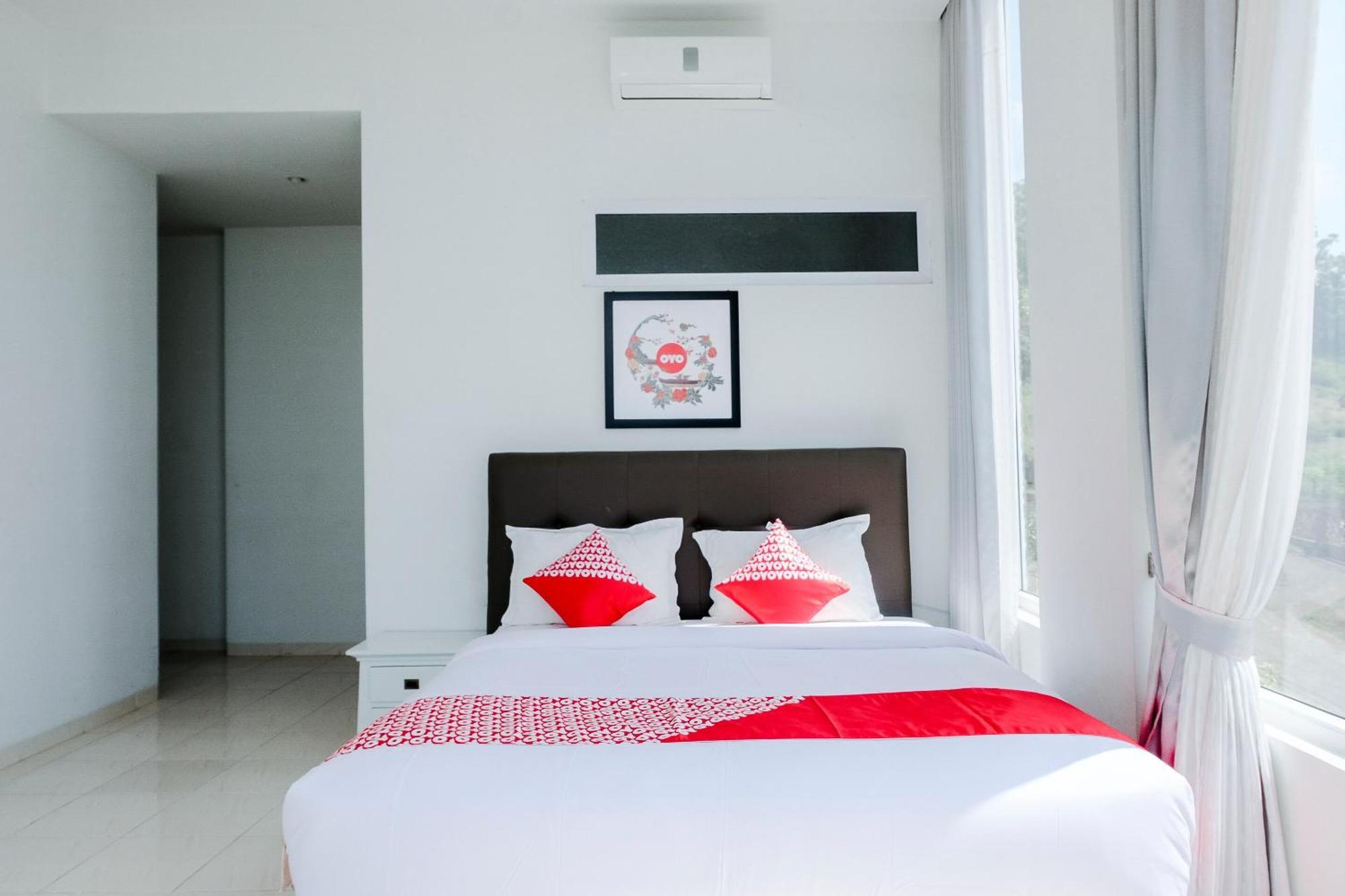 โอโย 1194 วิลลา บูกิต ปันเดอร์มัน เรสซิเดนซ์ Hotel บาตู ภายนอก รูปภาพ