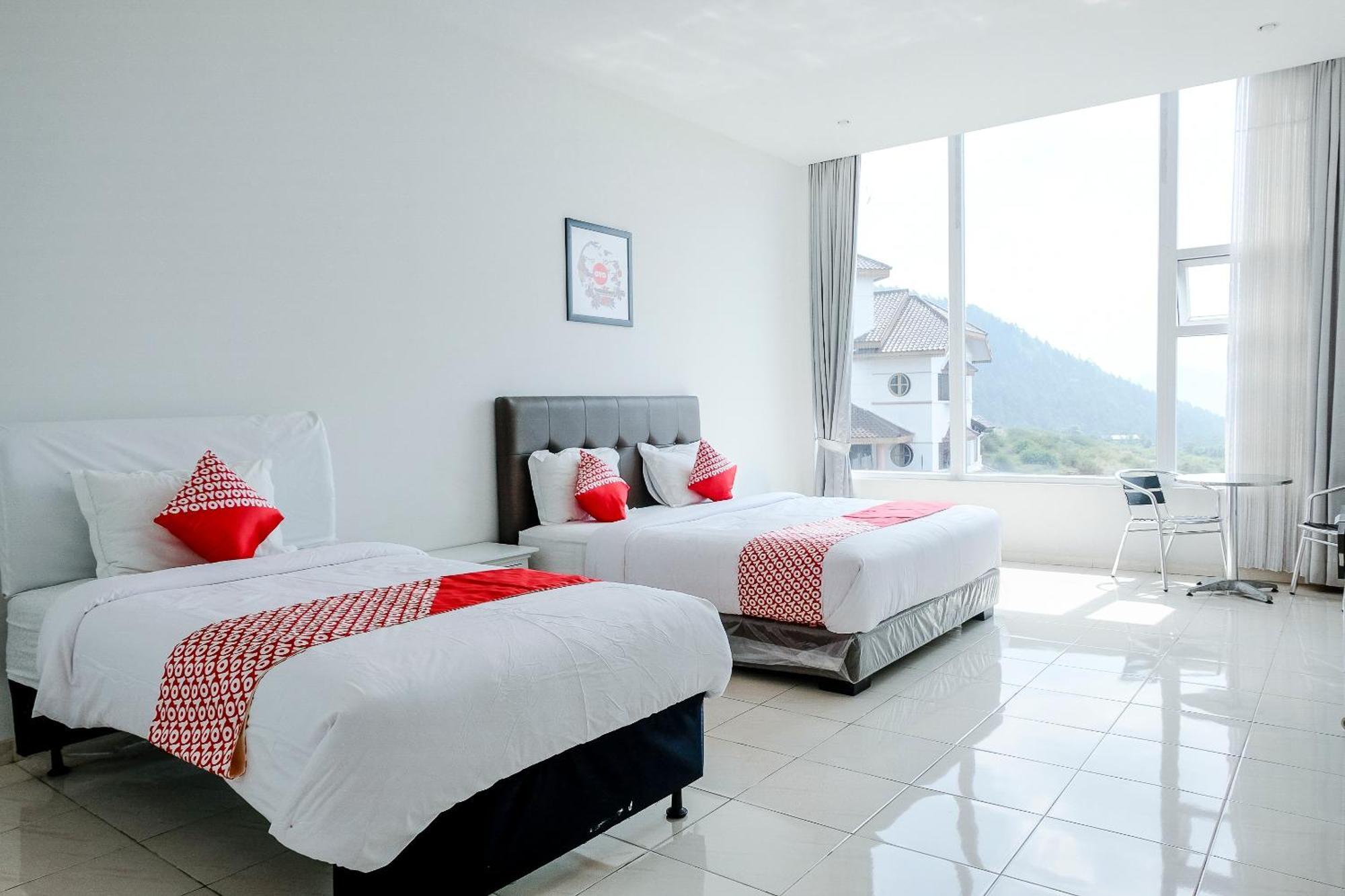 โอโย 1194 วิลลา บูกิต ปันเดอร์มัน เรสซิเดนซ์ Hotel บาตู ภายนอก รูปภาพ