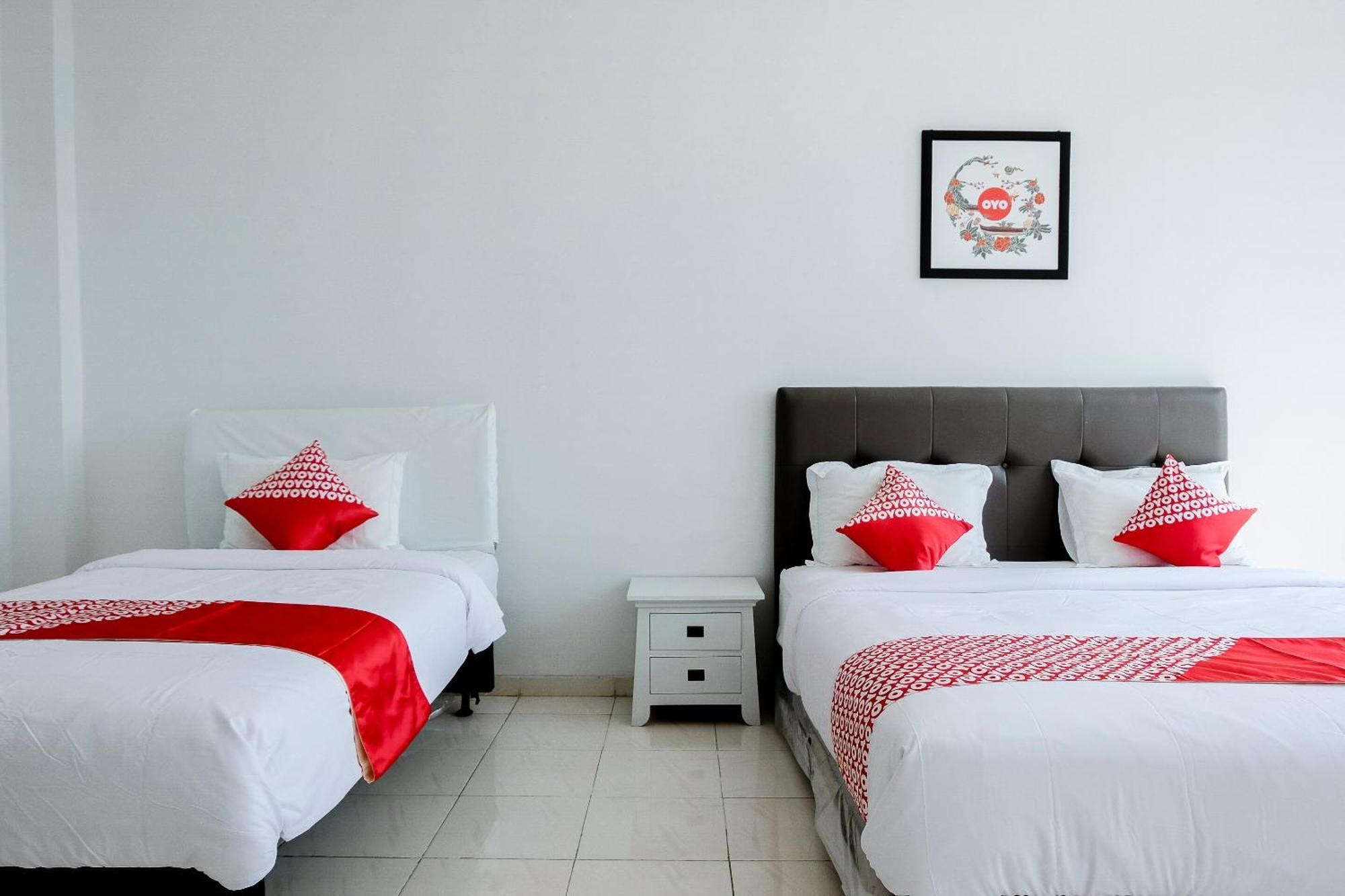 โอโย 1194 วิลลา บูกิต ปันเดอร์มัน เรสซิเดนซ์ Hotel บาตู ภายนอก รูปภาพ