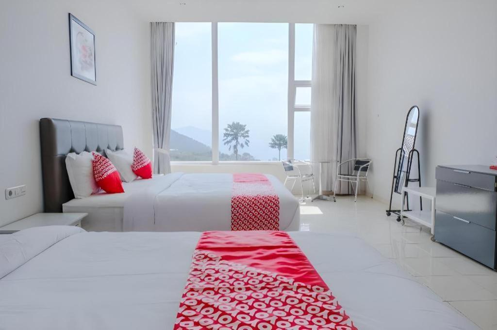 โอโย 1194 วิลลา บูกิต ปันเดอร์มัน เรสซิเดนซ์ Hotel บาตู ภายนอก รูปภาพ